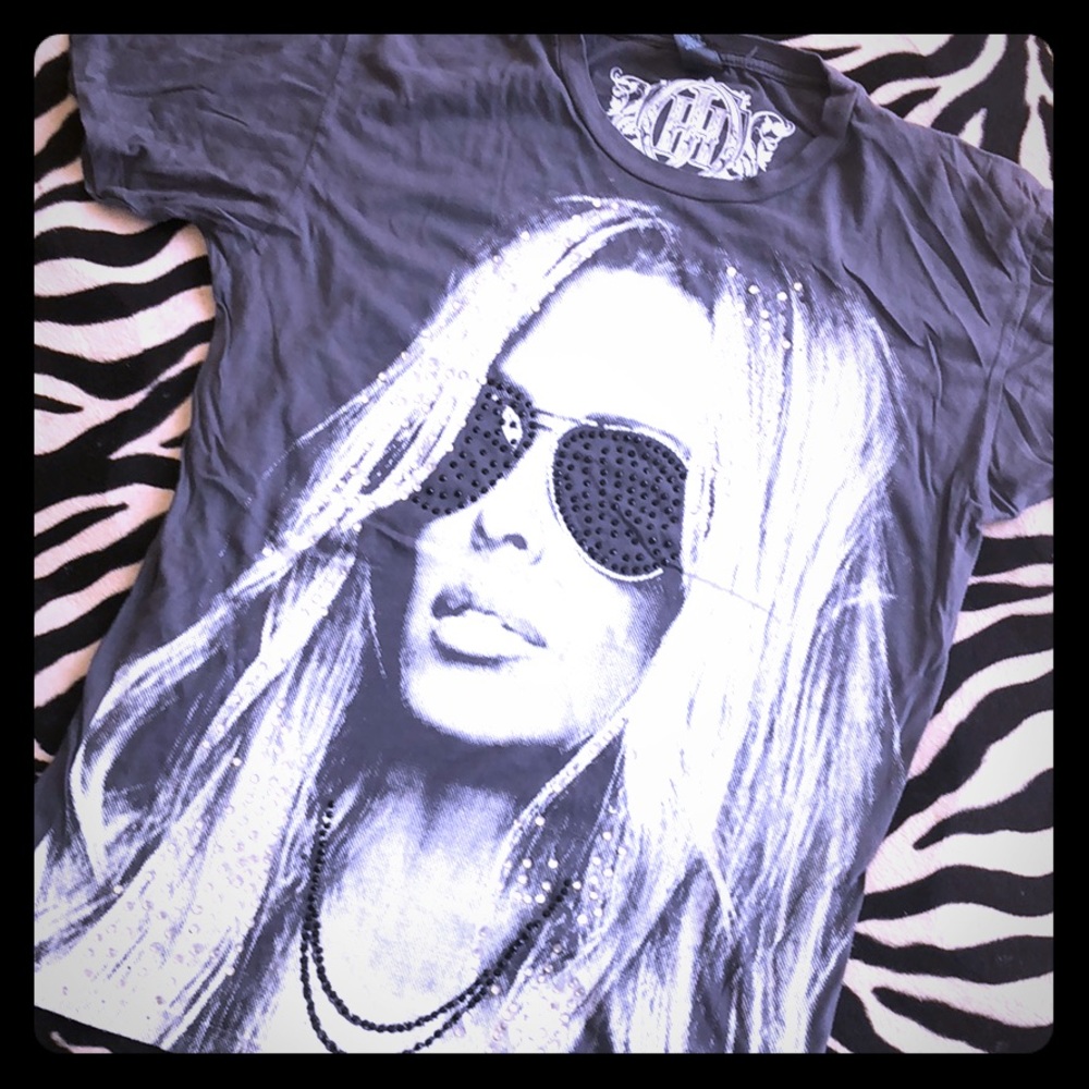 Stylish Gray Graphic Tee